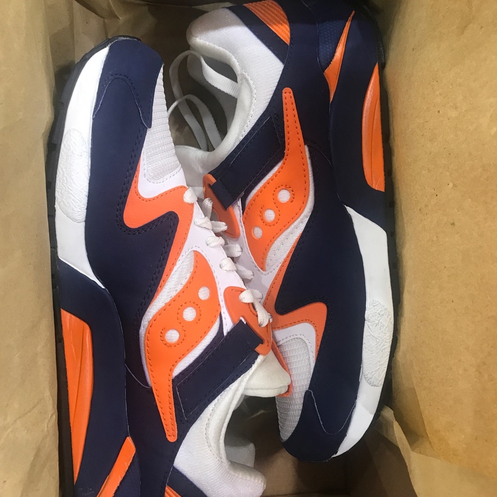 Saucony